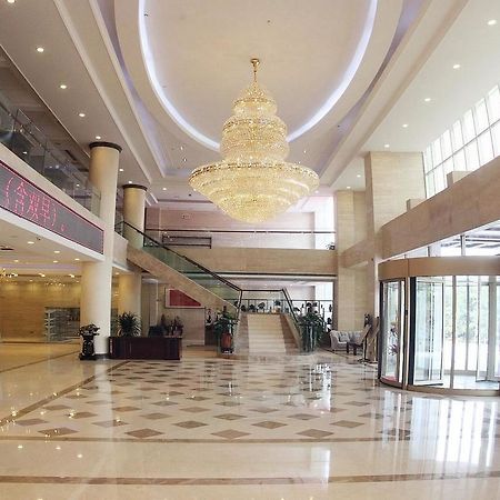 Weishi International Hotel Qing Zhou 외부 사진
