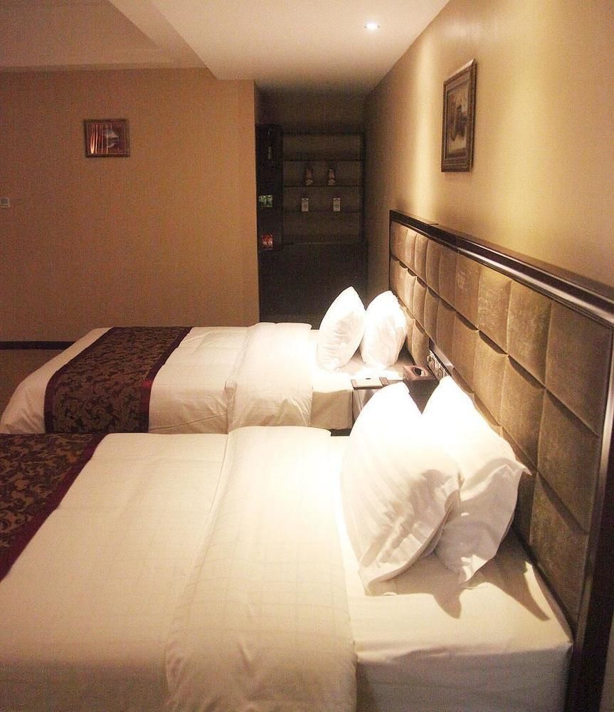 Weishi International Hotel Qing Zhou 외부 사진